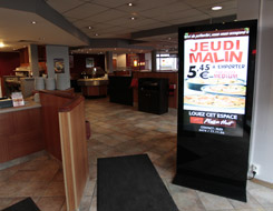 Affichage Multimédia <span class="nowrap bandeau_cache">(Totems & écrans plats)</span>
